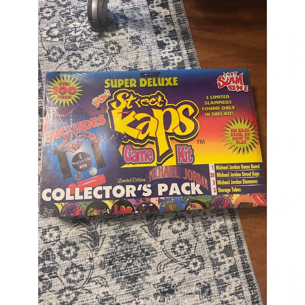 VINTAGE Michael Jordan Street Caps Game Kit Super Deluxe Collector's Pack Sealed